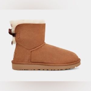 UGG mini Bailey bow ii